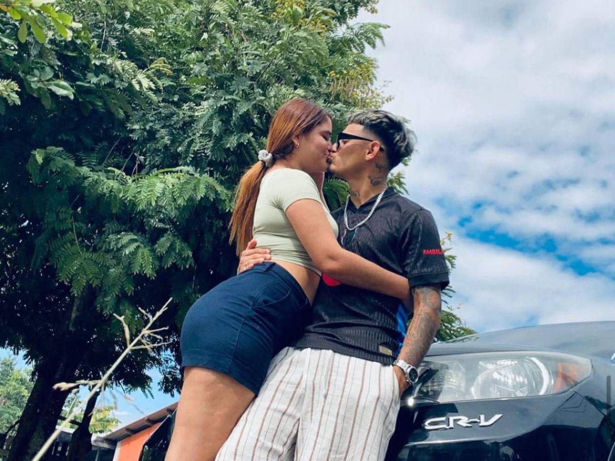 Pareja de tiktokers hondureños fue tiroteada cuando se dirigía al estadio Morazán de SPS Pareja de tiktokers hondureños fue tiroteada cuando se dirigía al estadio Morazán de SPS