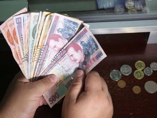 En 2024 se otorgaron más de 3 millones de créditos, con las tarjetas de crédito liderando las operaciones.
