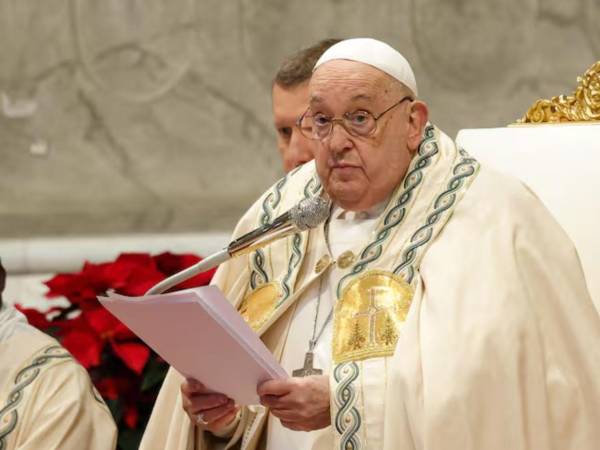 El papa Francisco es un ejemplo de dedicación y servicio, que continúa inspirando a millones de personas en todo el mundo.