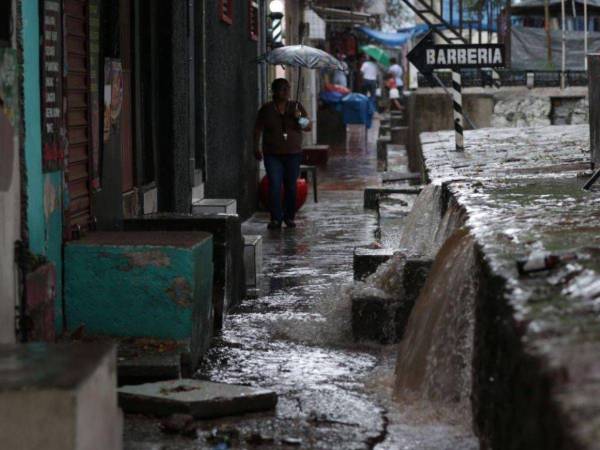 Alrededor de 427 albergues se habilitaran este 2025 en el Distrito Central (DC) para poder atender cualquier emergencia en caso de inundaciones.