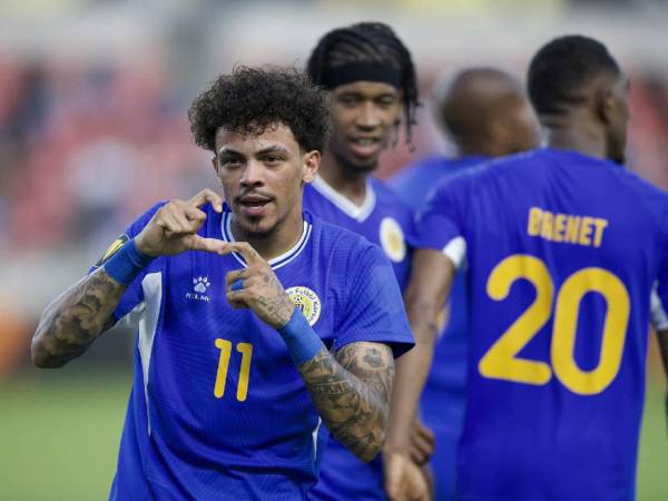 Así celebraron los jugadores caribeños tras el gol ante los canadienses.