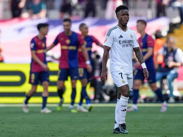 El atacante dio dos asistencia de gol en el partido.