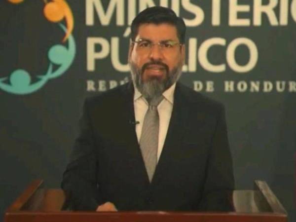 Zelaya calificó al <b>TSC </b>como un “elefante blanco” que ha drenado recursos del Estado y ha sido utilizado para la persecución política y el encubrimiento de casos de corrupción.