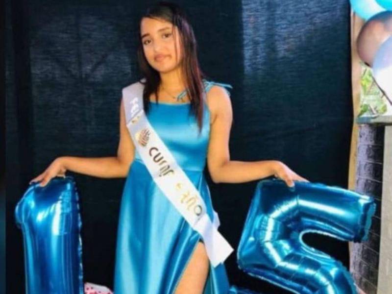 La comunidad de Río Dulce, Talanga, Francisco Morazán, está de luto tras la trágica muerte de Anahí Morales, una joven de 15 años que falleció luego de ser impactada por un poste de concreto que colapsó tras un accidente de tránsito.