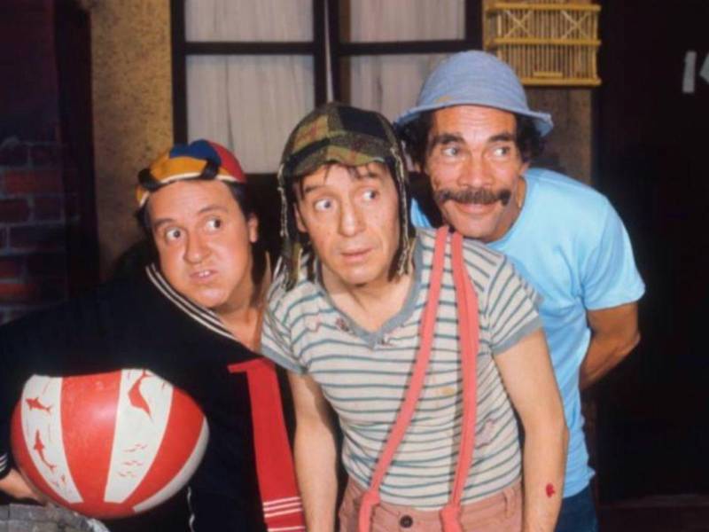 La emisión de la bioserie Chespirito: Sin querer queriendo en la plataforma Max ha puesto bajo la lupa la génesis de El chavo del 8, una de las producciones más importantes de la televisión latinoamericana.