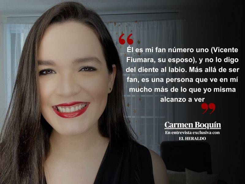 En esta entrevista exclusiva con EL HERALDO, Carmen Boquín nos abre su corazón y nos habla del motor que impulsa su vida: su familia, su vocación y sus sueños. Destaca el papel fundamental de su esposo, Vicente Fiumara, a quien llama su fan número uno, capaz de verla incluso más allá de lo que ella misma alcanza. “Él ha sido clave”, dice con firmeza, al reconocer cómo la motiva, la aconseja y la sostiene cuando más lo necesita. También habla con ternura de su hijo Luca, quien con inocencia y firmeza le recuerda cada día el valor de ser ejemplo. Entre disciplina, amor y aprendizaje, Carmen ha encontrado el equilibrio que hoy la define. En el plano profesional, ha recorrido un camino de esfuerzo y convicción que hoy la lleva a cumplir un sueño: el lanzamiento de su podcast, 'Fútbol LOVE', un espacio íntimo donde contará historias que inspiran.​​​​​​“Estoy ilusionada por lo que traen los próximos años y más que contenta por el momento en el que estoy”, afirma, convencida de que lo más importante no son los logros, sino las personas que tocan su vida en el camino. Con frases que invitan a vivir sin miedo, aceptar los altibajos y disfrutar del proceso, Carmen nos deja un mensaje claro: “Ni mi mayor éxito me hace mejor persona, ni mi peor derrota me hace peor persona. Yo sigo siendo Carmen.”