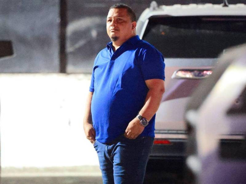 Iván Velásquez es acusado por el Ministerio Público por lavado de activos, desobediencia, tenencia ilegal de armas de fuego y municiones de uso prohibido y de uso permitido.